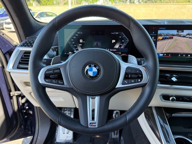 2026 BMW X7 M60i - Photo 24