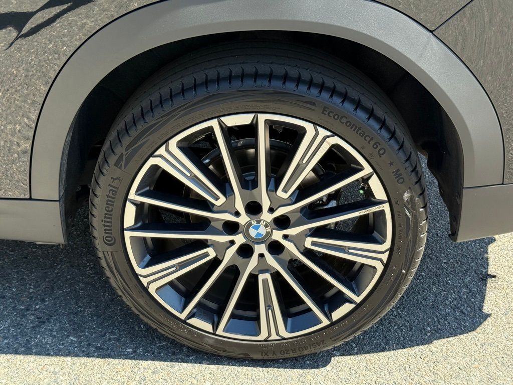 2025 BMW X2 28i - Photo 17