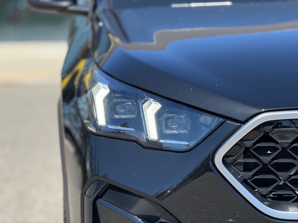 2025 BMW X2 28i - Photo 12