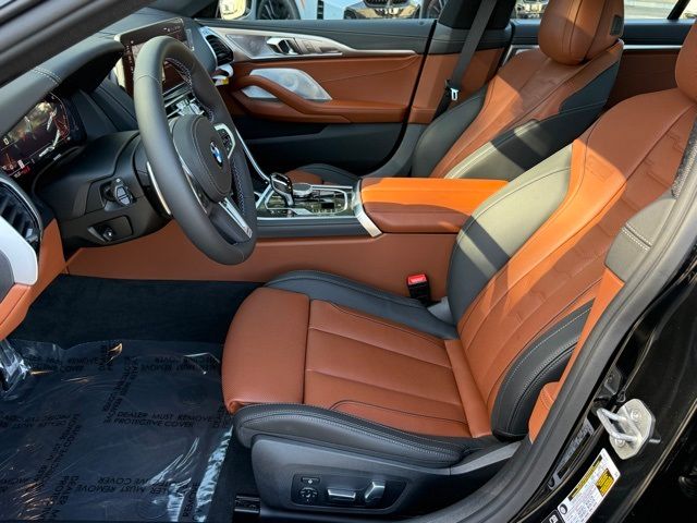 2026 BMW 8 Series M850i - Photo 12