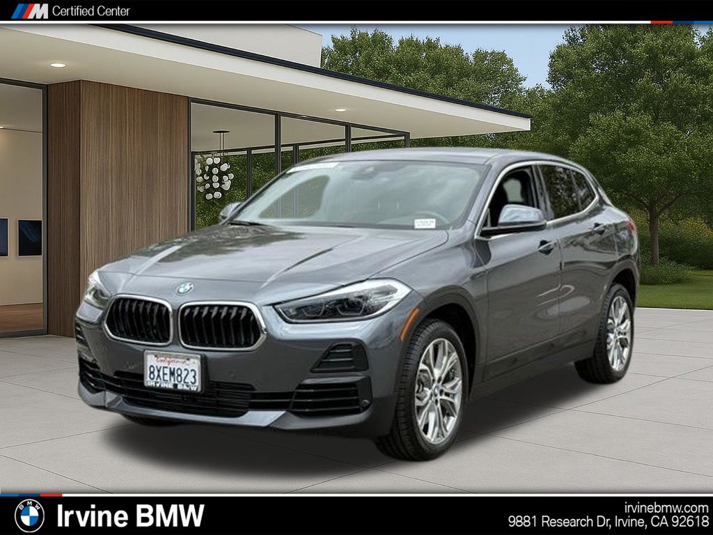 2022 BMW X2 sDrive28i's photo