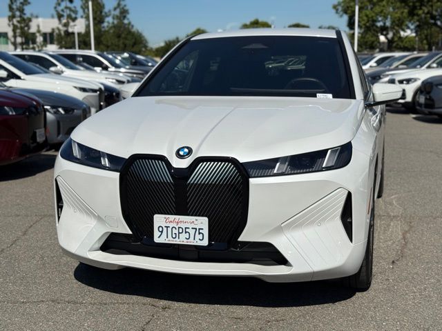 2026 BMW iX xDrive45 photo 2