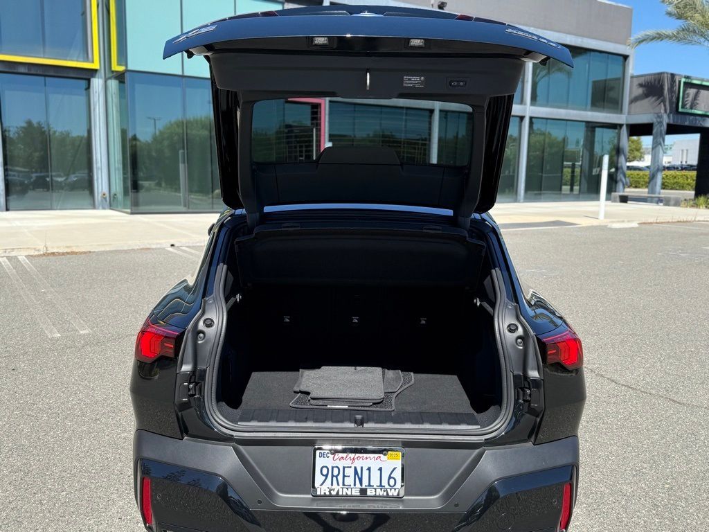 2025 BMW X2 28i - Photo 15