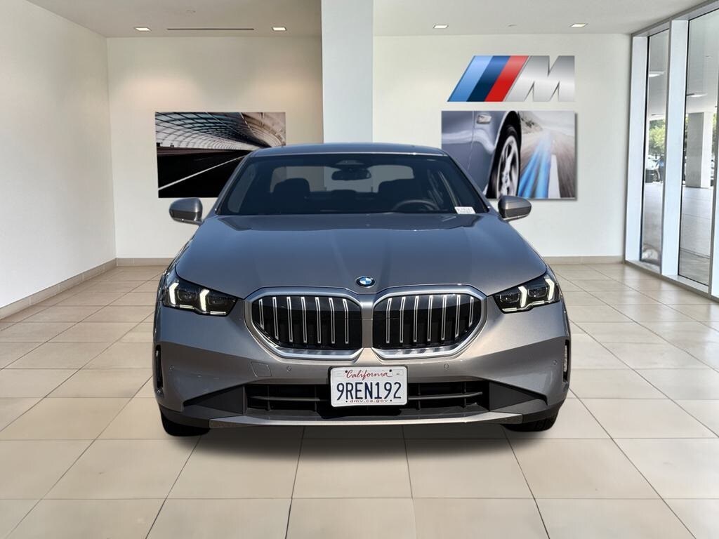 2025 Bmw 530i photo 3