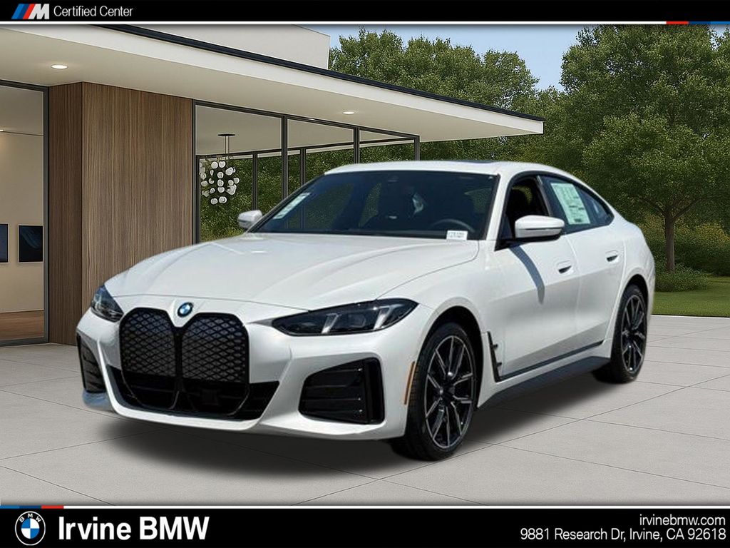2026 BMW i4 40