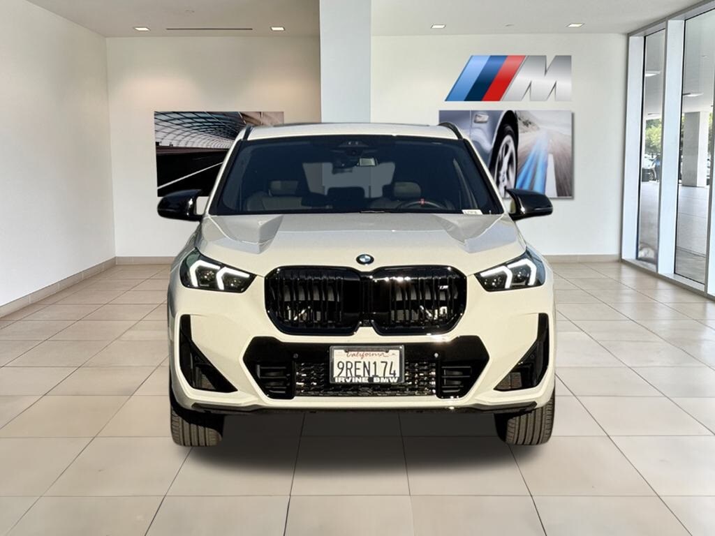 2025 Bmw X1 M35i photo 3