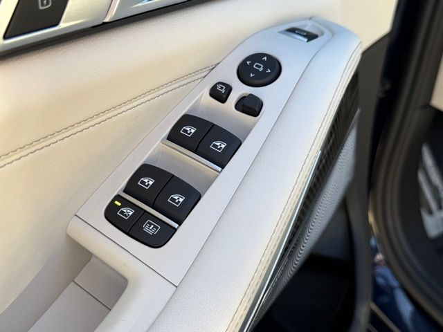 2026 BMW X7 M60i - Photo 19