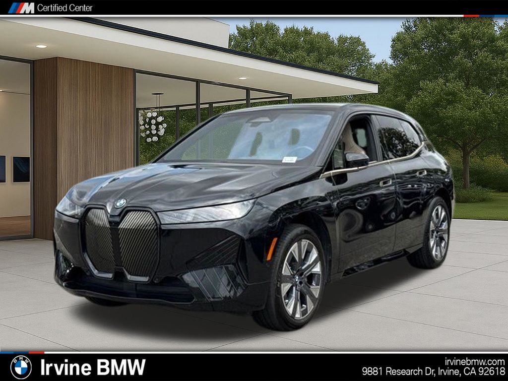 2026 BMW iX xDrive60's photo