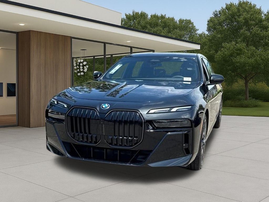 New 2026 BMW 750e xDrive Sedan