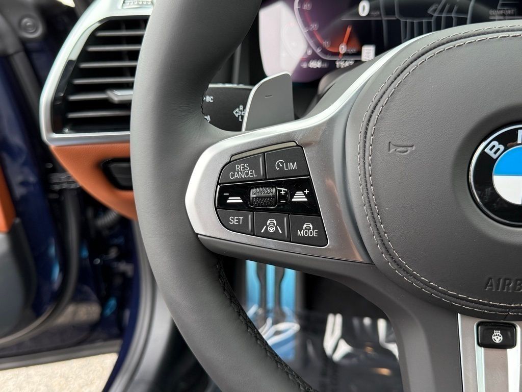 2026 BMW 8 Series 840i - Photo 25