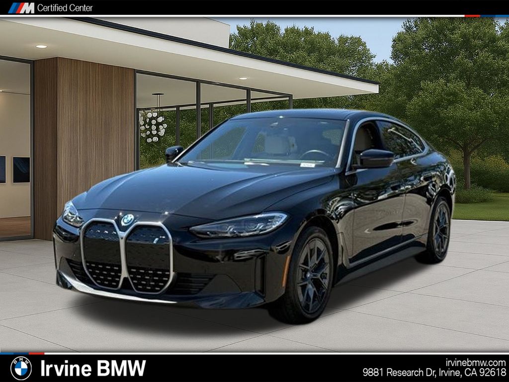 2023 BMW i4 eDrive35's photo