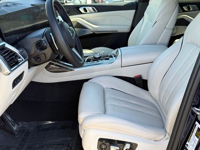 2026 BMW X7 M60i - Photo 20