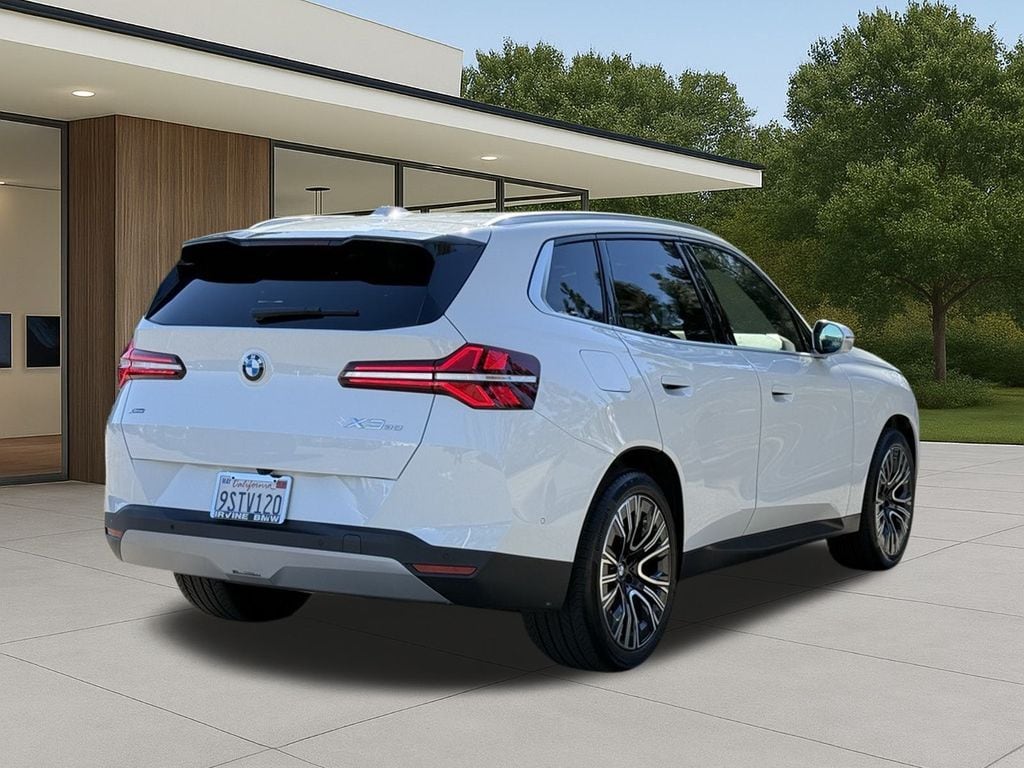 2025 BMW X3 30 xDrive photo 3
