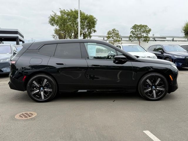 2023 BMW iX xDrive50 photo 6