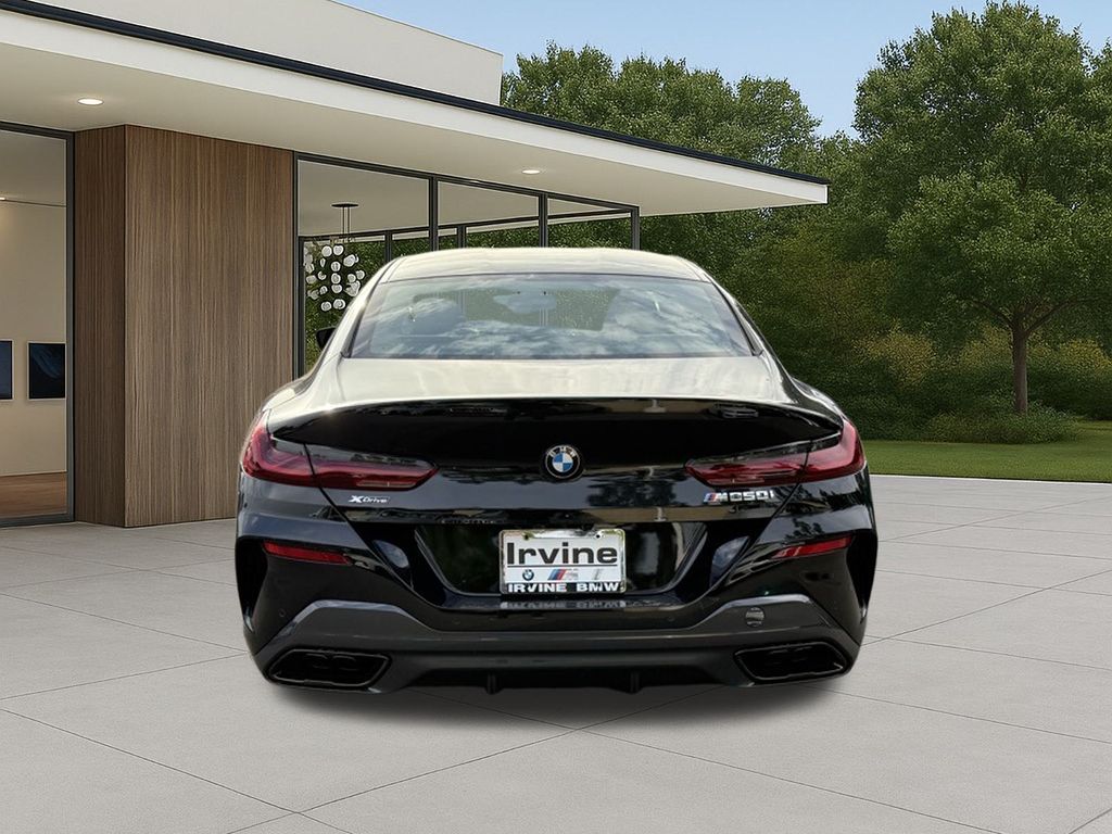 2026 BMW 8 Series M850i - Photo 10