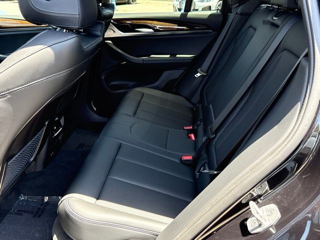 Photo 32
