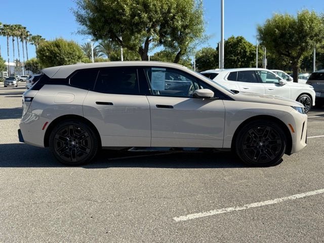 2026 BMW iX xDrive45 photo 6
