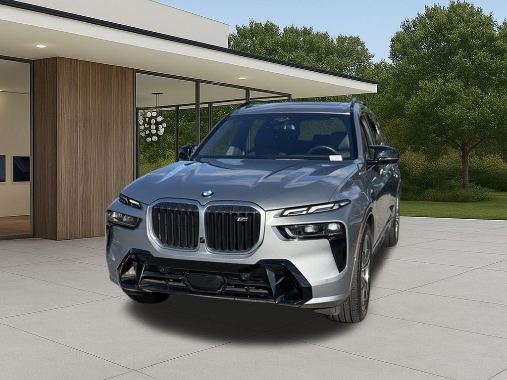 2024 BMW X7 M60i photo 2