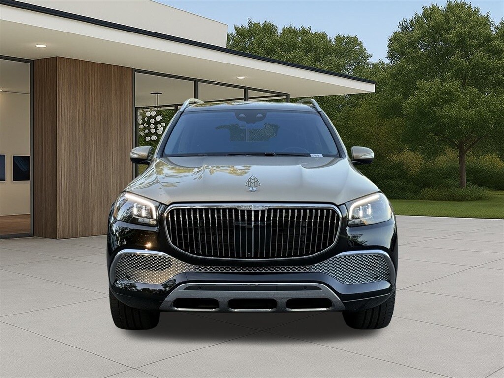 2023 Mercedes Benz GLS Maybach 600 4MATIC photo 2