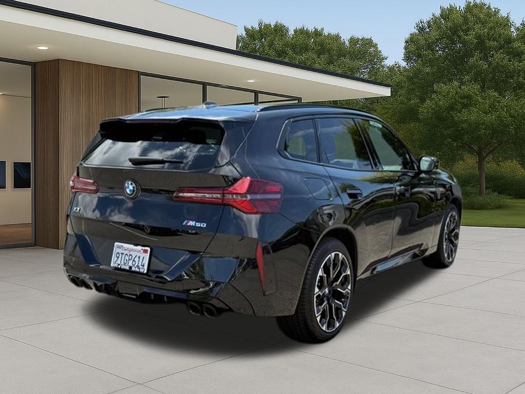 2025 BMW X3 M50 xDrive photo 3