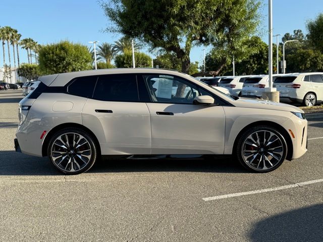 2026 BMW iX xDrive60 photo 3