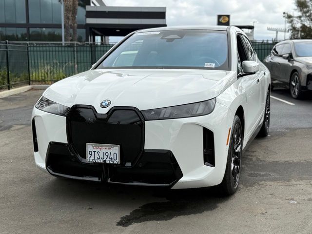 2026 BMW iX xDrive60 photo 2