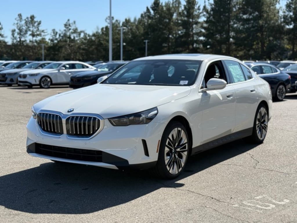 New 2026 BMW 530i Sedan