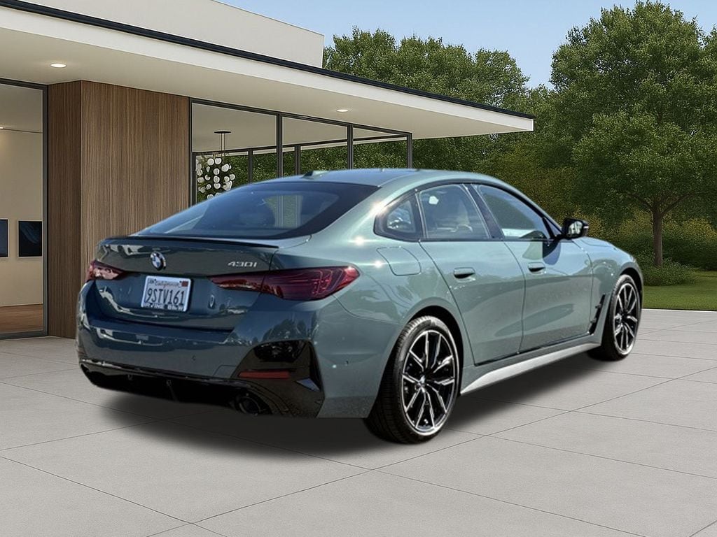 2025 BMW 430i photo 3