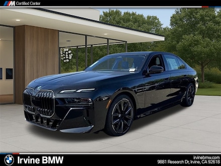 2025 BMW 750e xDrive Sedan