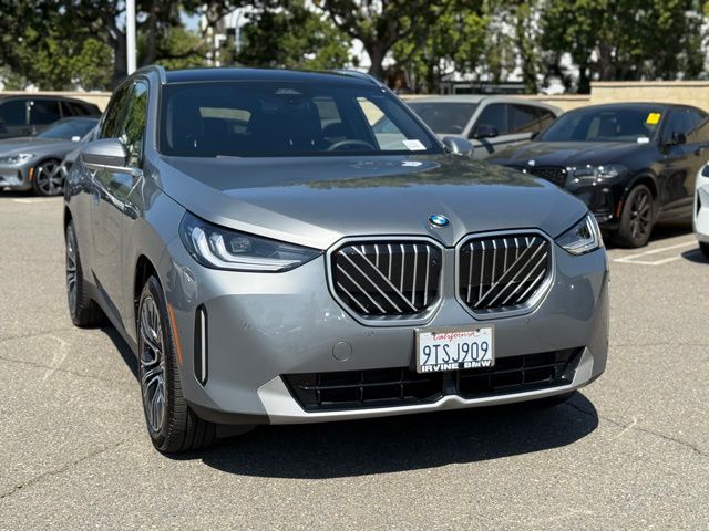 2025 BMW X3 30 xDrive photo 4