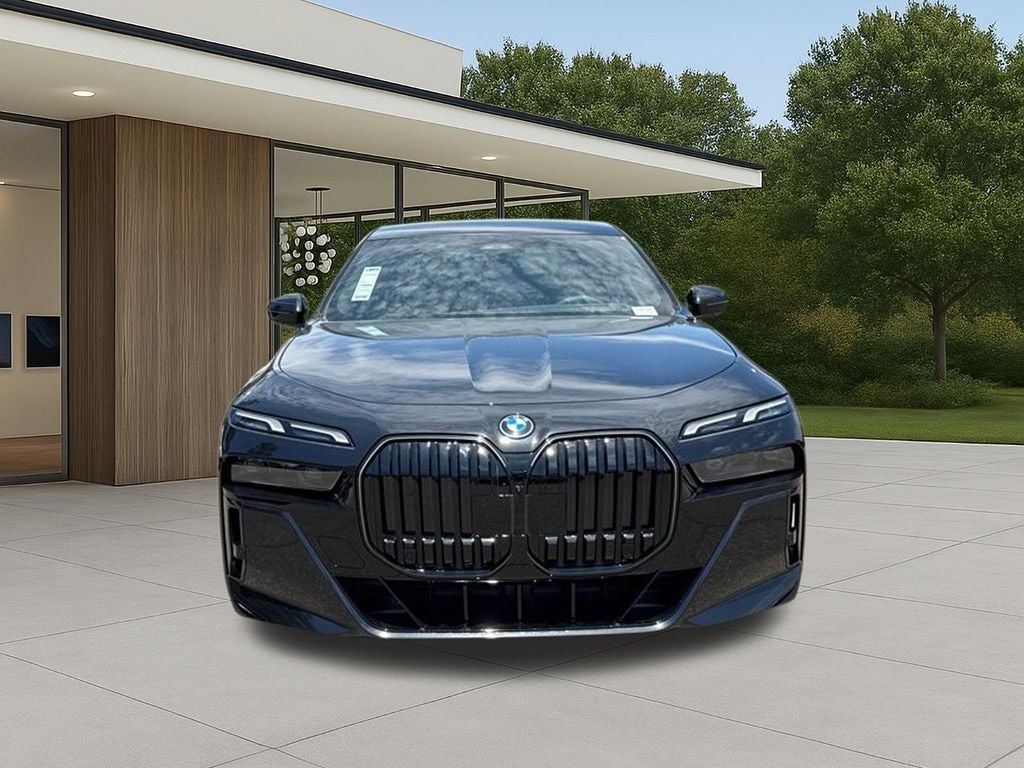 New 2026 BMW 750e xDrive Sedan
