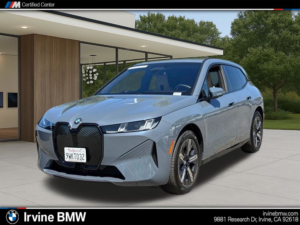 2026 BMW iX xDrive45