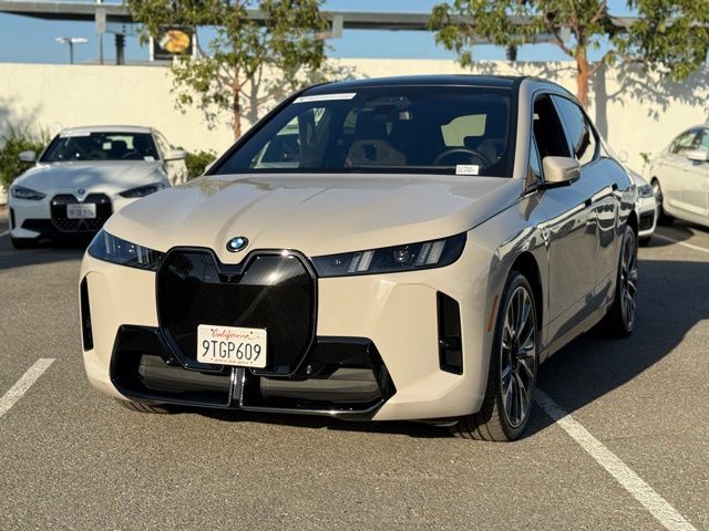 2026 BMW iX xDrive60 photo 2