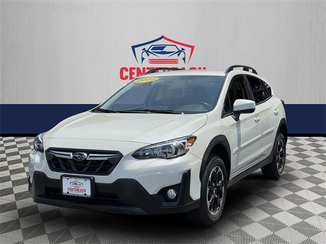 2022 Subaru Crosstrek Premium photo 2