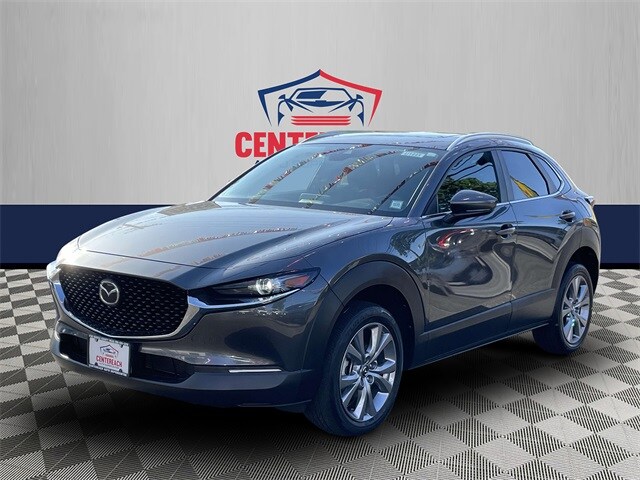 2022 Mazda CX-30 2.5 S Preferred photo 2