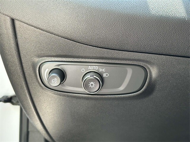 2022 Chevrolet Equinox LT - Photo 19