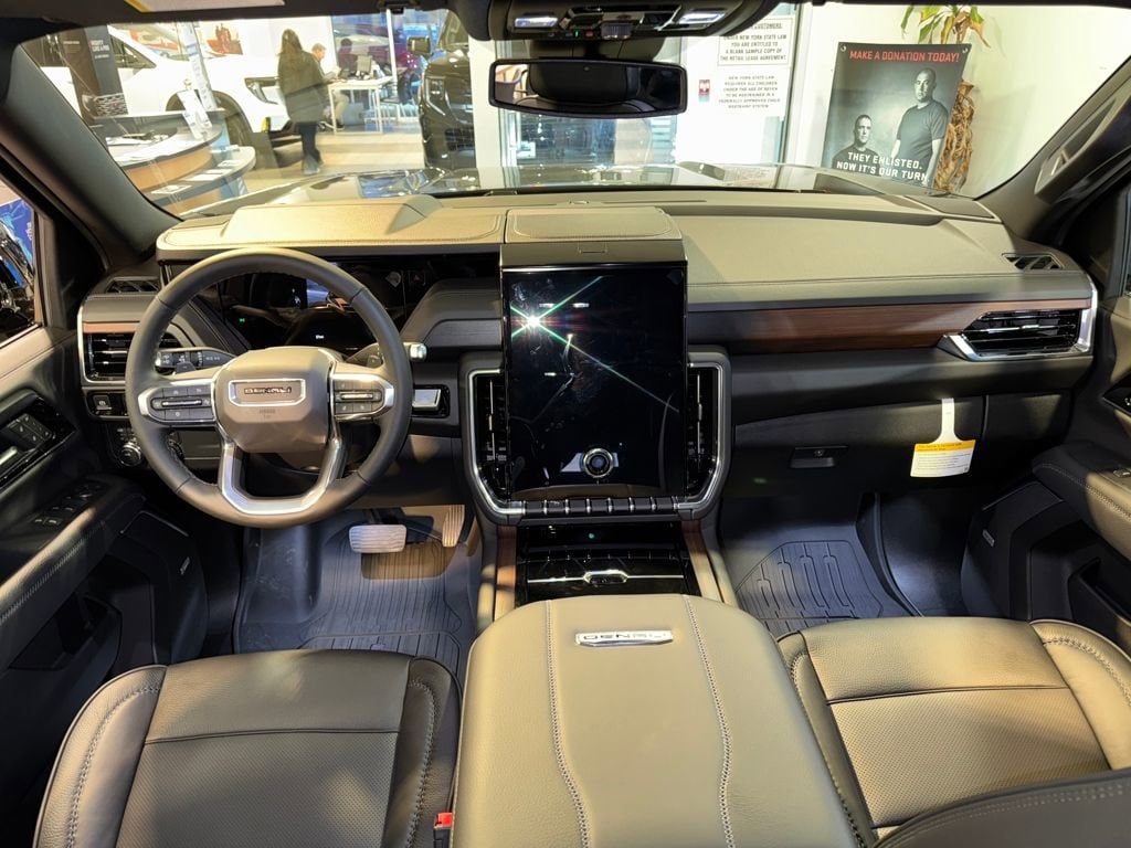 2026 GMC Yukon XL Denali - Photo 29