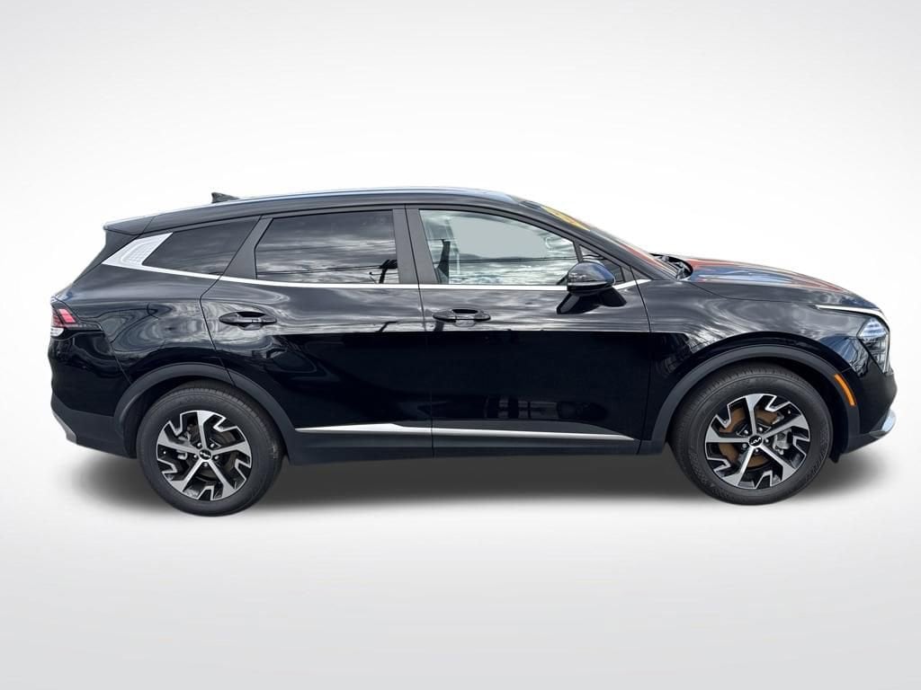2024 Kia Sportage EX - Photo 11