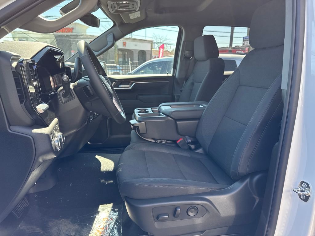2026 GMC Sierra 1500 SLE - Photo 17