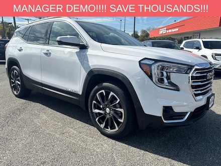 2024 GMC Terrain SLT SUV 2024 GMC Terrain SLT SUV