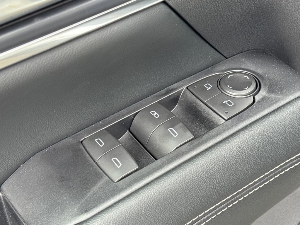 2026 GMC Terrain Elevation - Photo 14