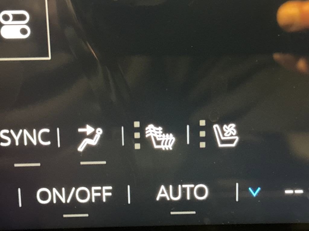 2026 GMC Yukon XL Denali - Photo 26