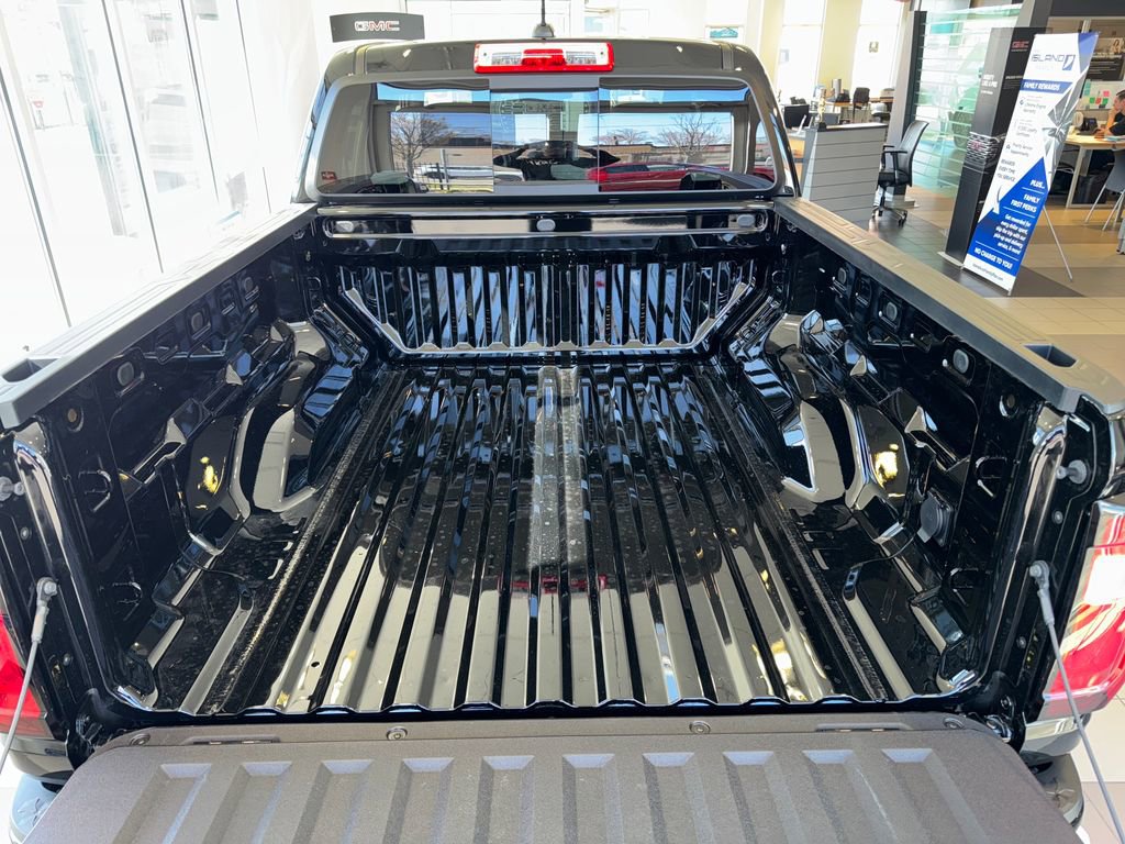 2026 GMC Canyon AT4 - Photo 36