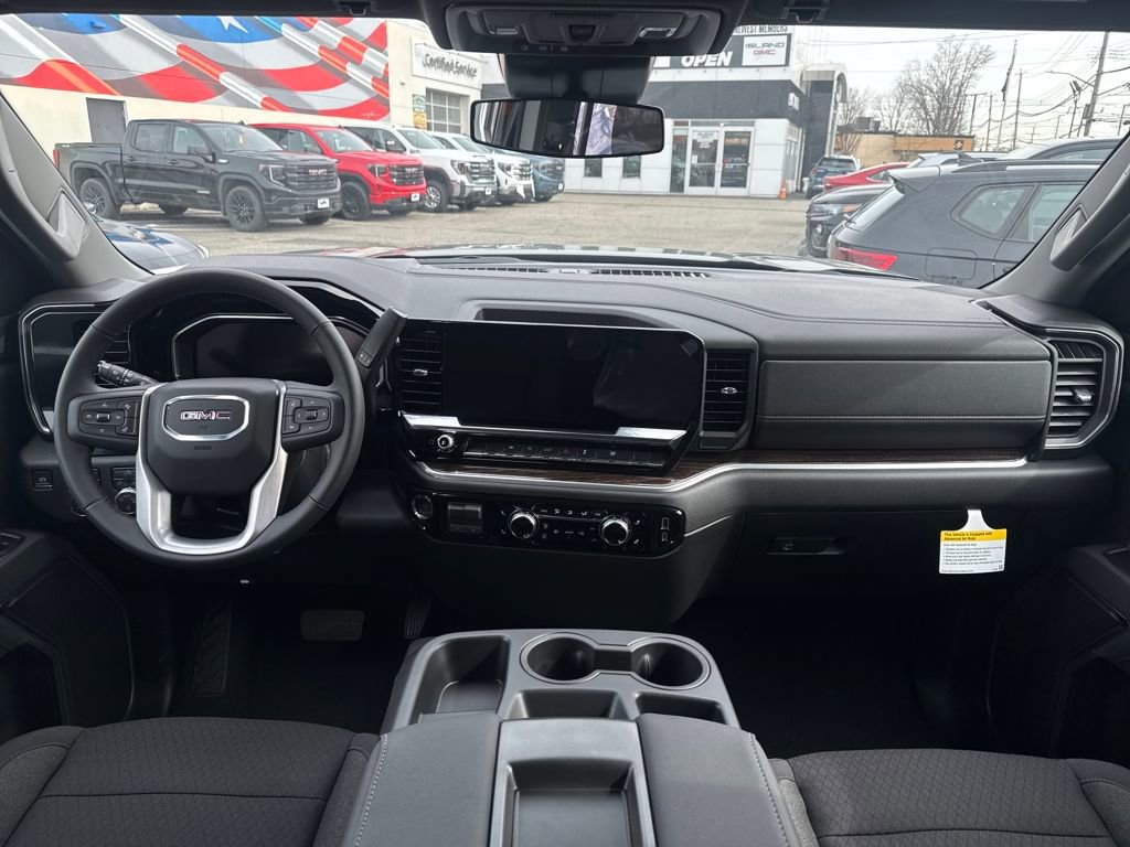 2026 GMC Sierra 1500 SLE - Photo 17