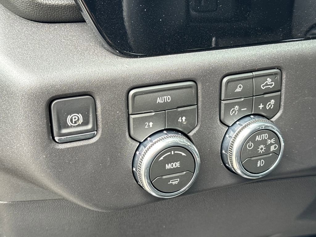 2026 GMC Sierra 1500 SLT - Photo 21