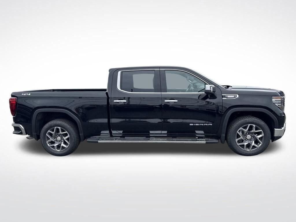 2026 GMC Sierra 1500 SLT - Photo 11