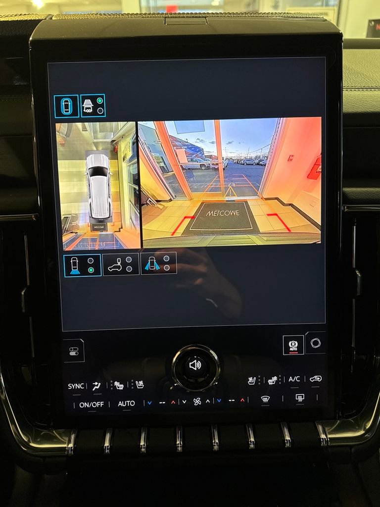 2026 GMC Yukon XL Denali - Photo 24