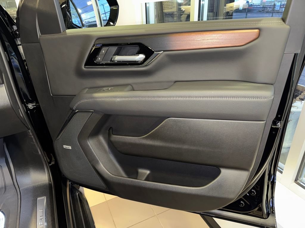 2026 GMC Yukon XL Denali - Photo 39