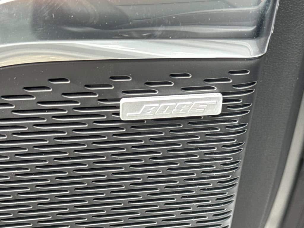 2026 GMC Acadia Elevation - Photo 17
