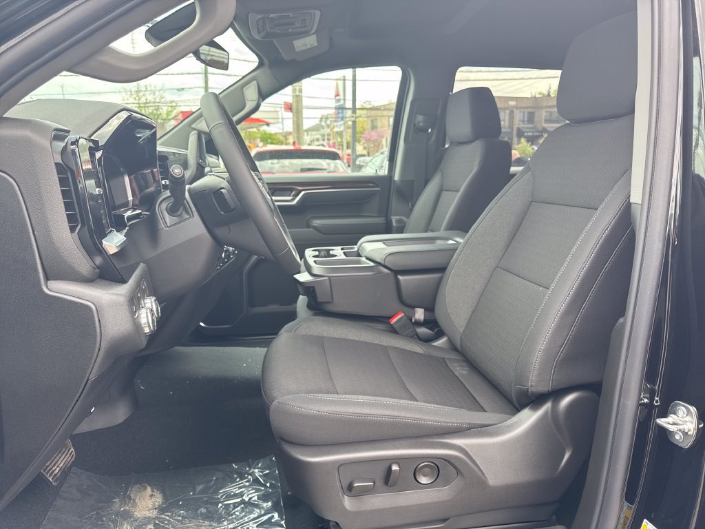 2026 GMC Sierra 1500 SLE - Photo 16